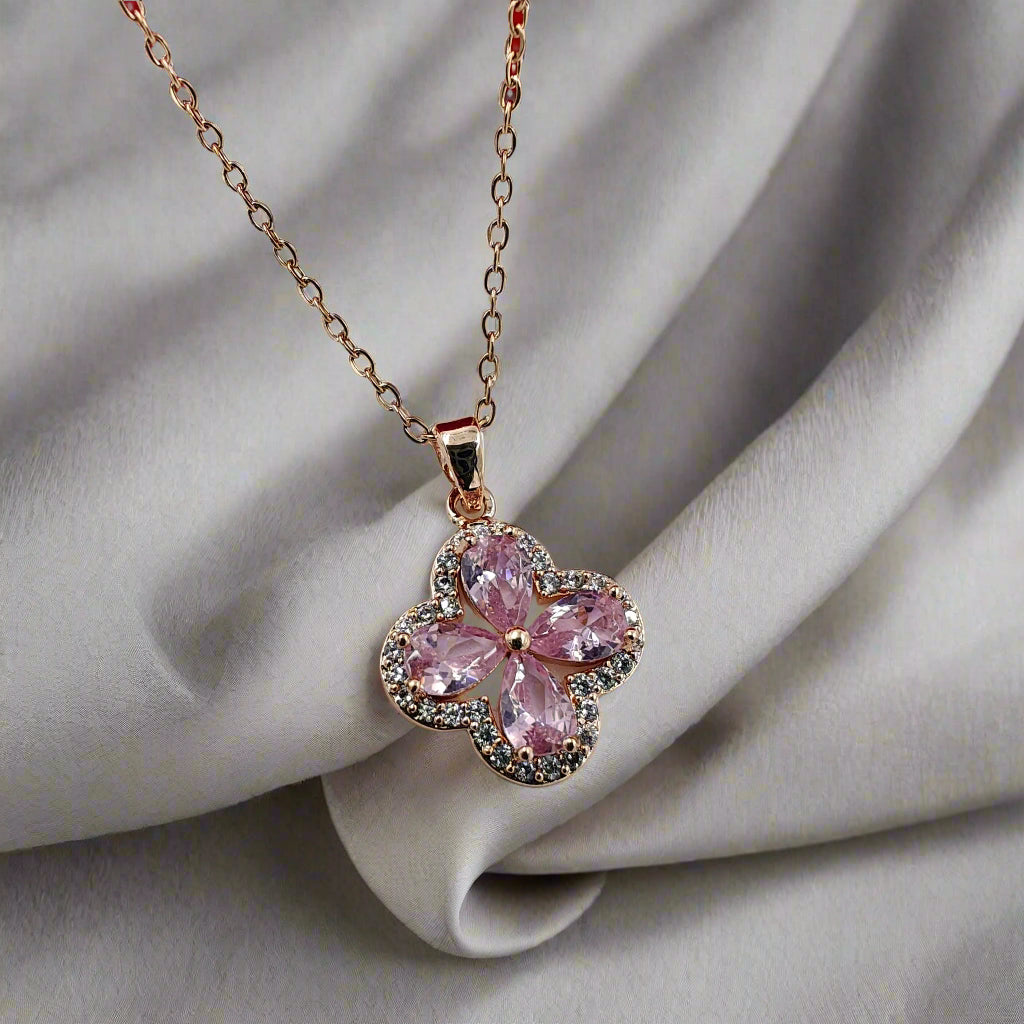 Gold-Plated Chain Pendant – Stylish, Durable, and Celebrity-Approved