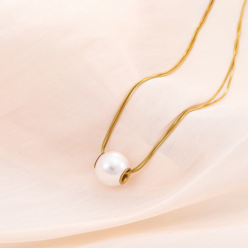 Precision pearl Necklace and earring set