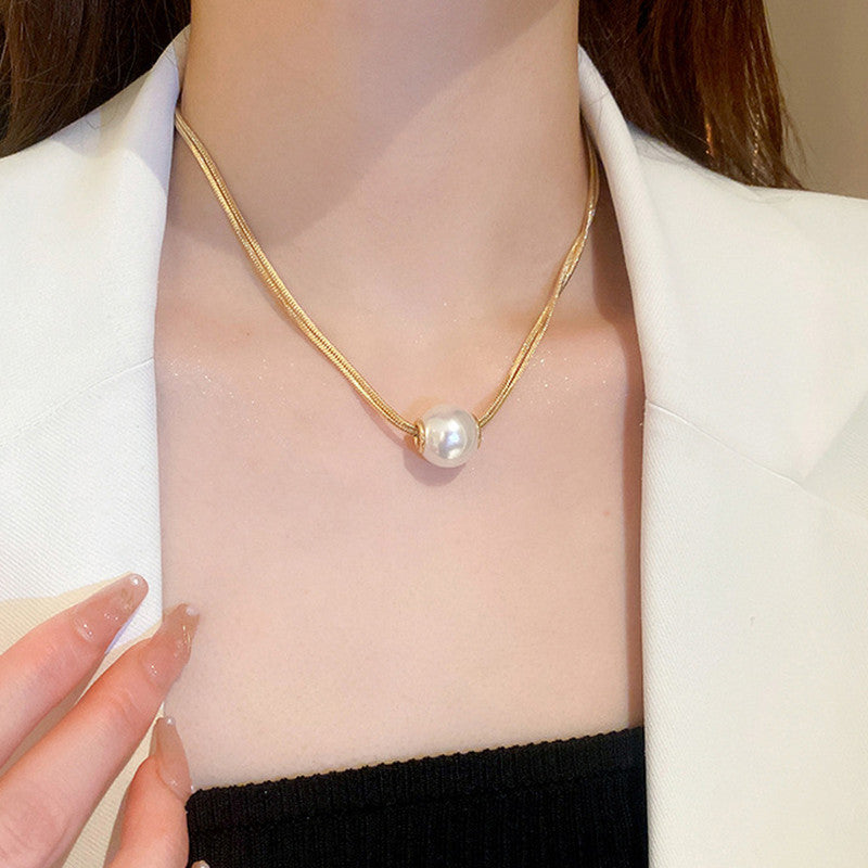 Precision pearl Necklace and earring set