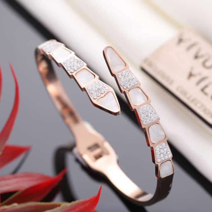 Elegant Rose gold Bracelet