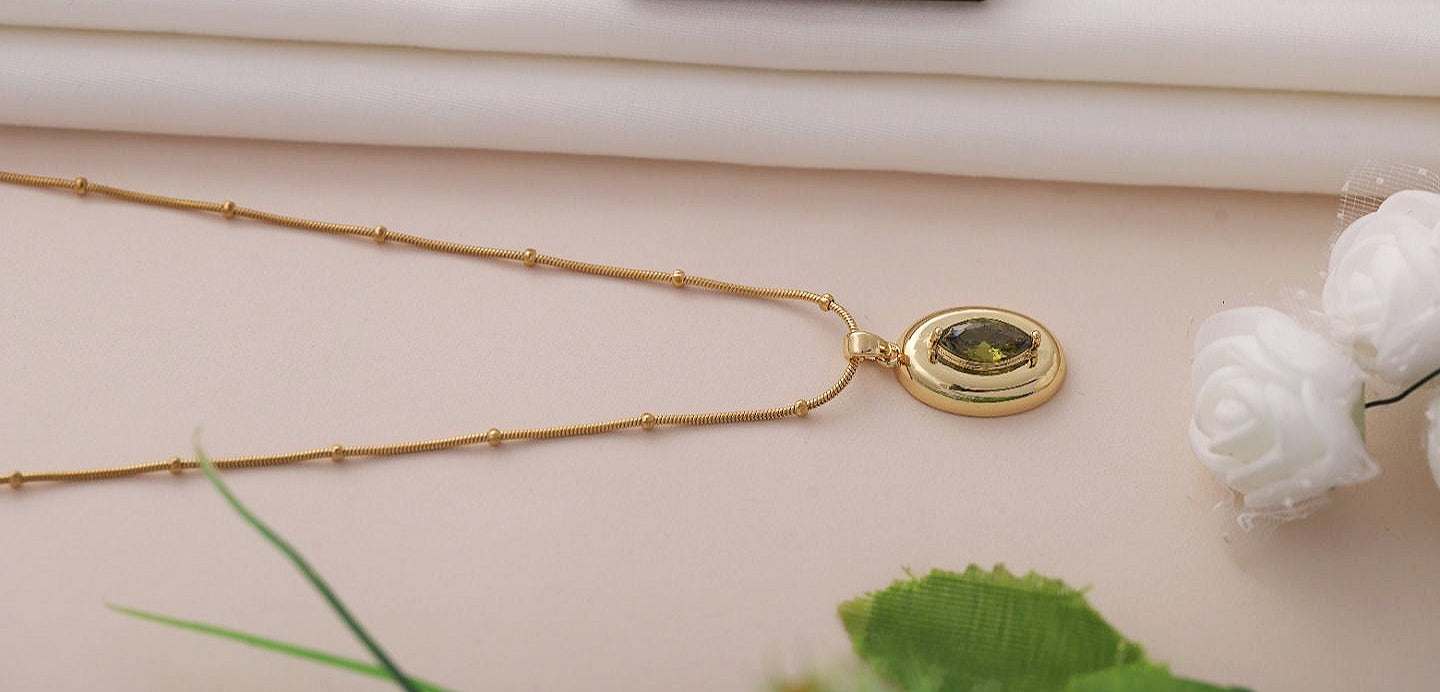 Luxury Gold-Plated Chain Pendant – Waterproof, Tarnish-Proof, and Trendy