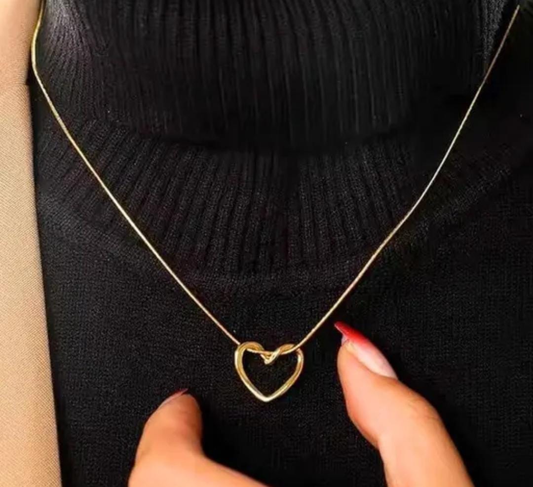 Tie heart Necklace| Gold plated| Anti Tarnish| Waterproof