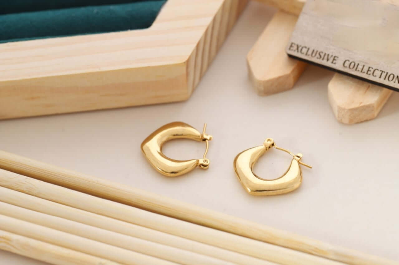 anti tarnish earrings