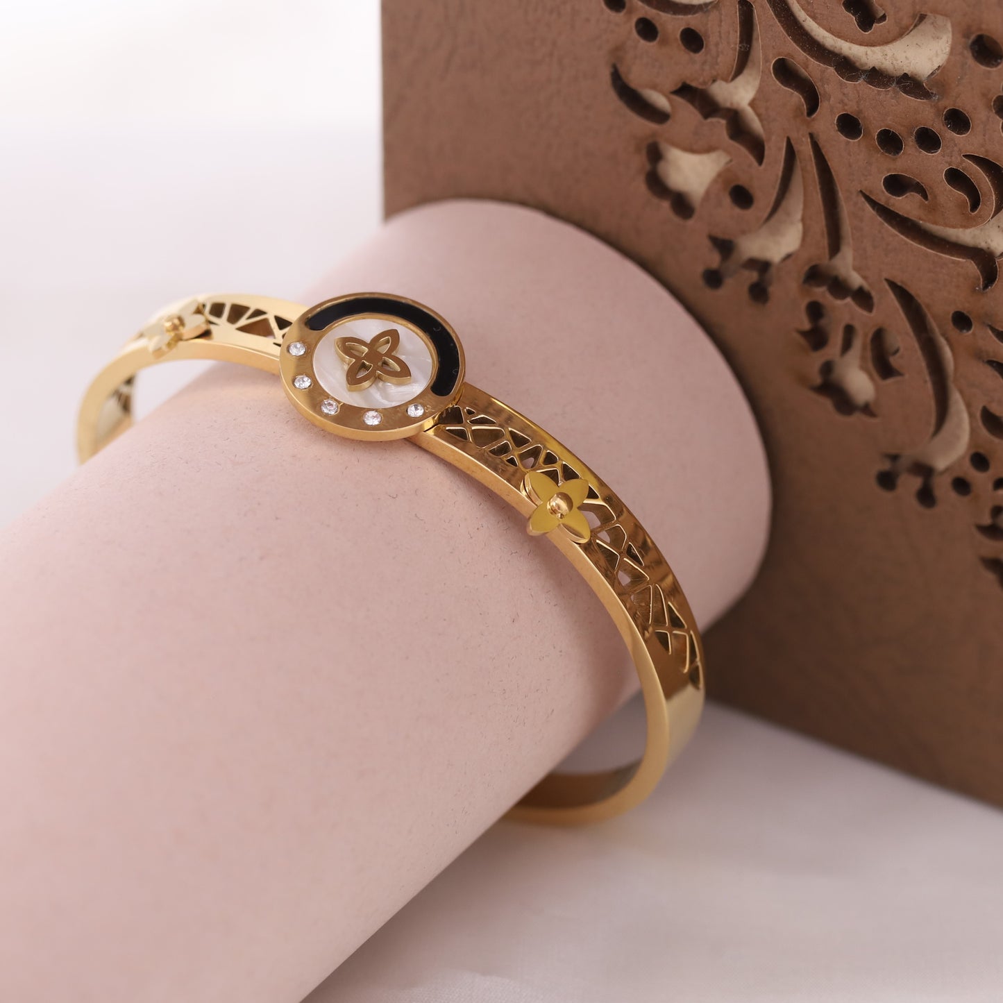 Elegant Bracelet -SSB421
