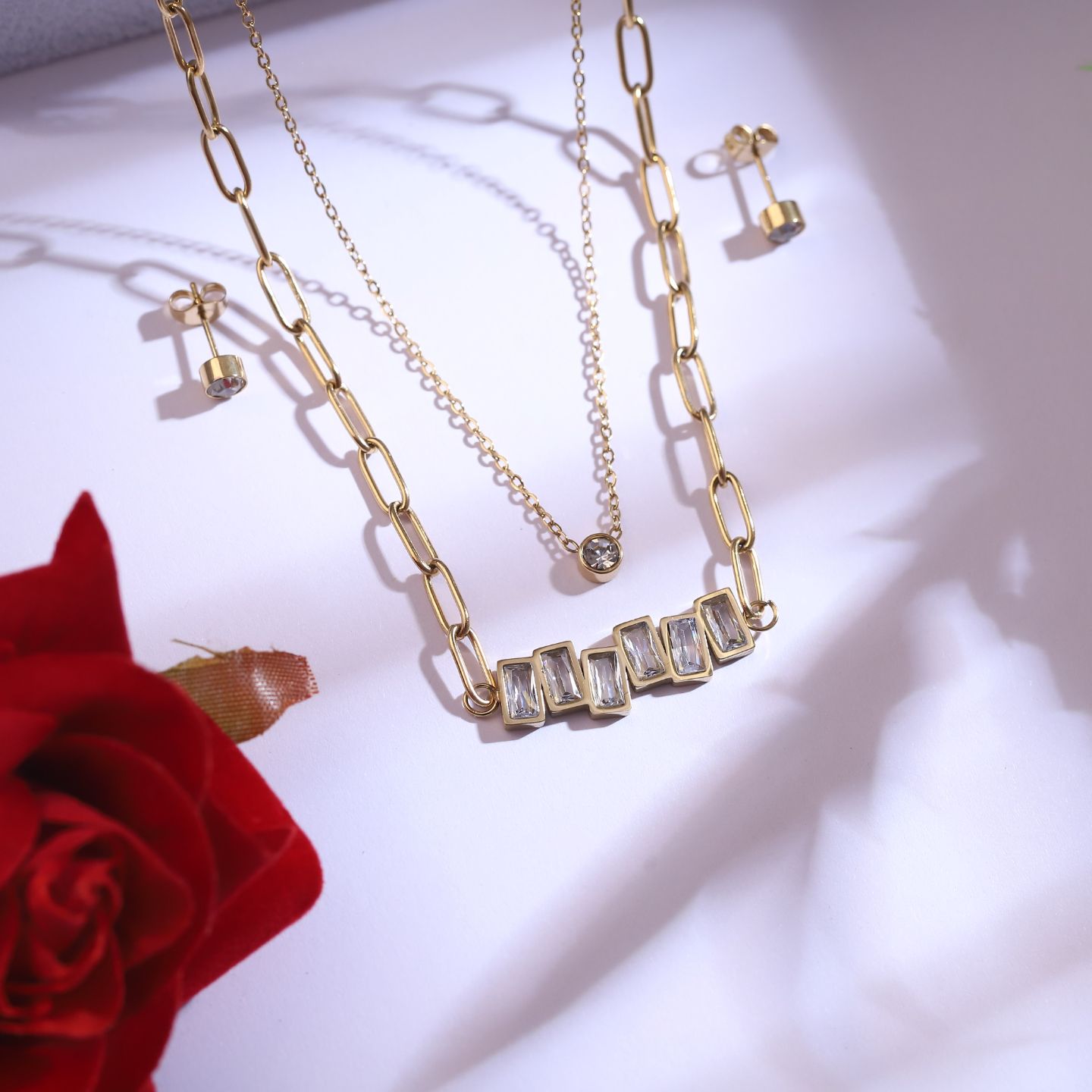 Glimmer Thread Chain Earring Set