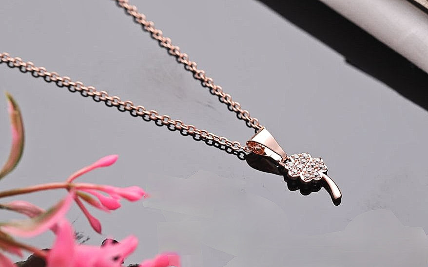 Lucky Clover necklace