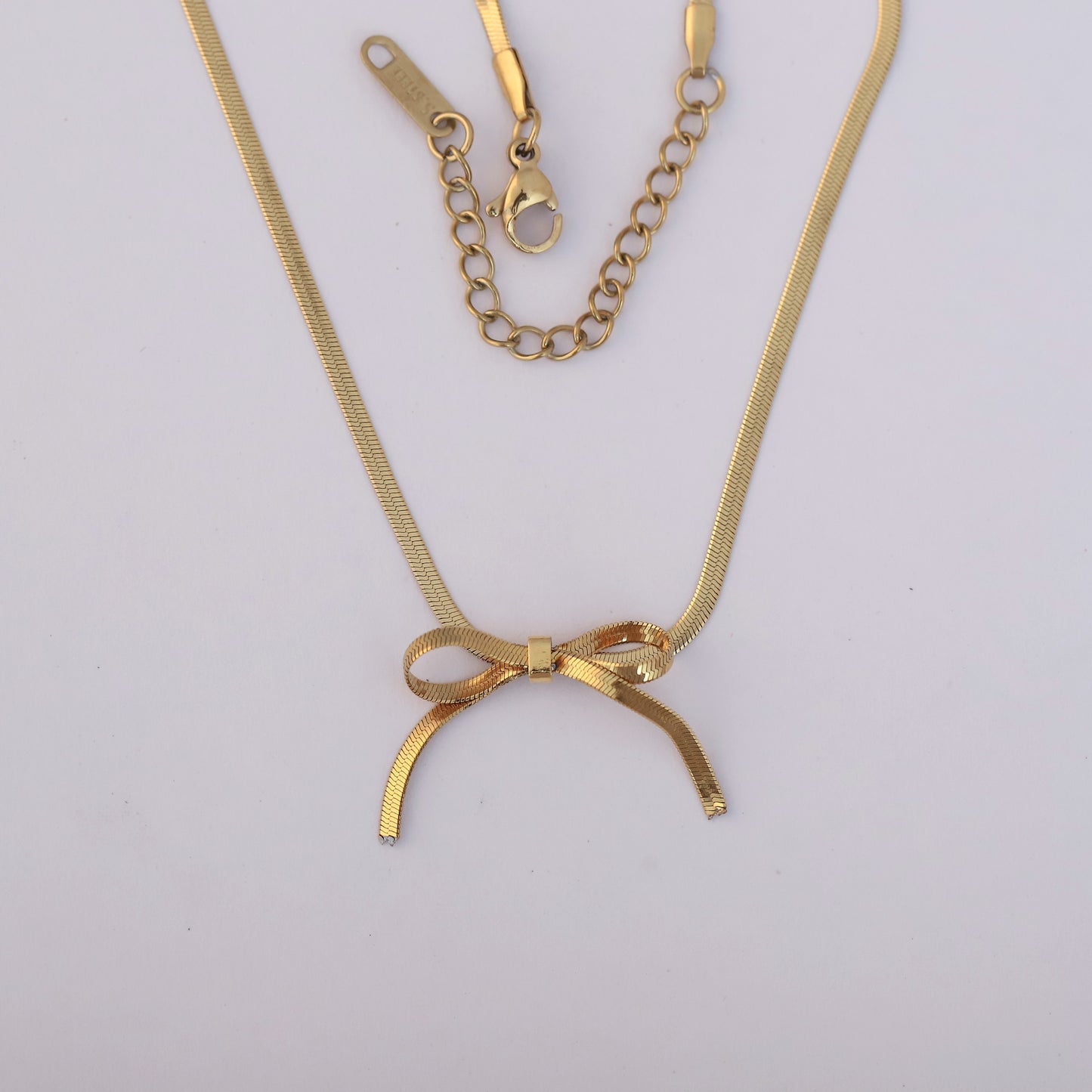 The Gold bow Necklace
