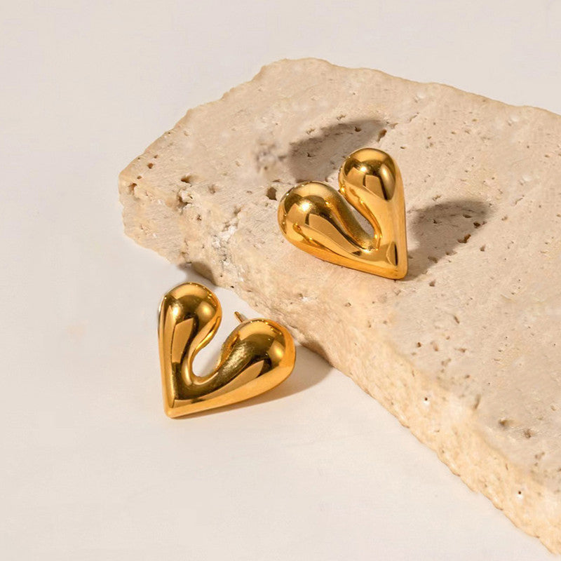 The Golden Heart Necklace Set