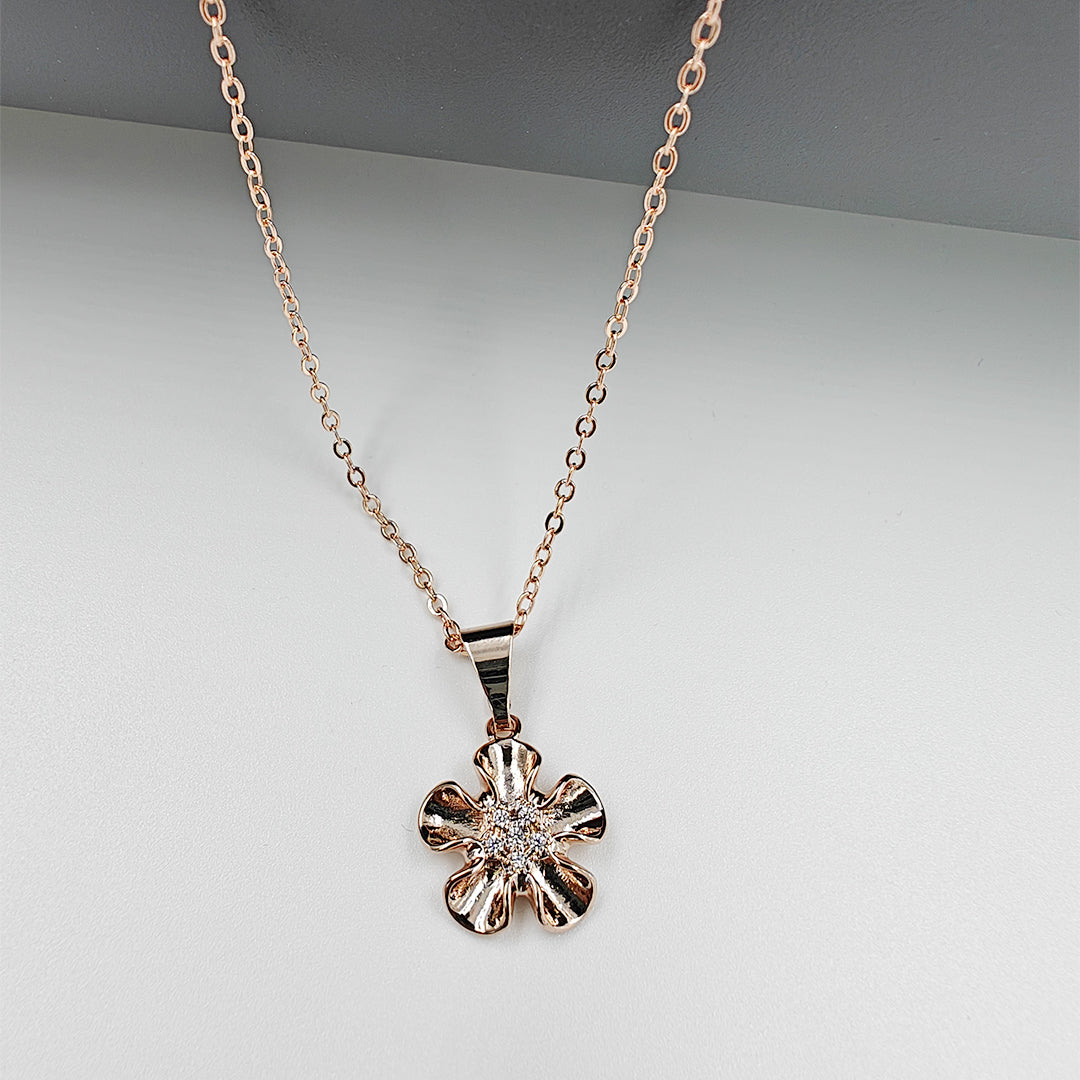 Waterproof Flower pendent chain | Rose gold | Daily wear