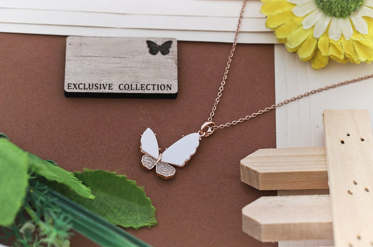 Butterfly necklace | Anti Tarnish rose gold jewelry