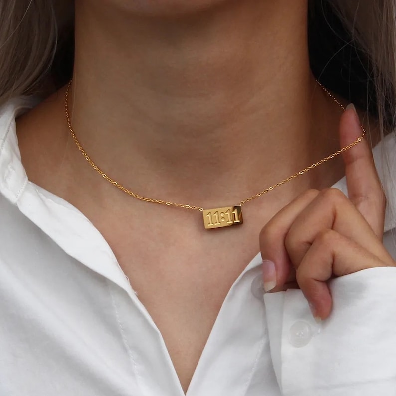 The 11:11 necklace | Gold plated| Hypoallergenic | Waterproof