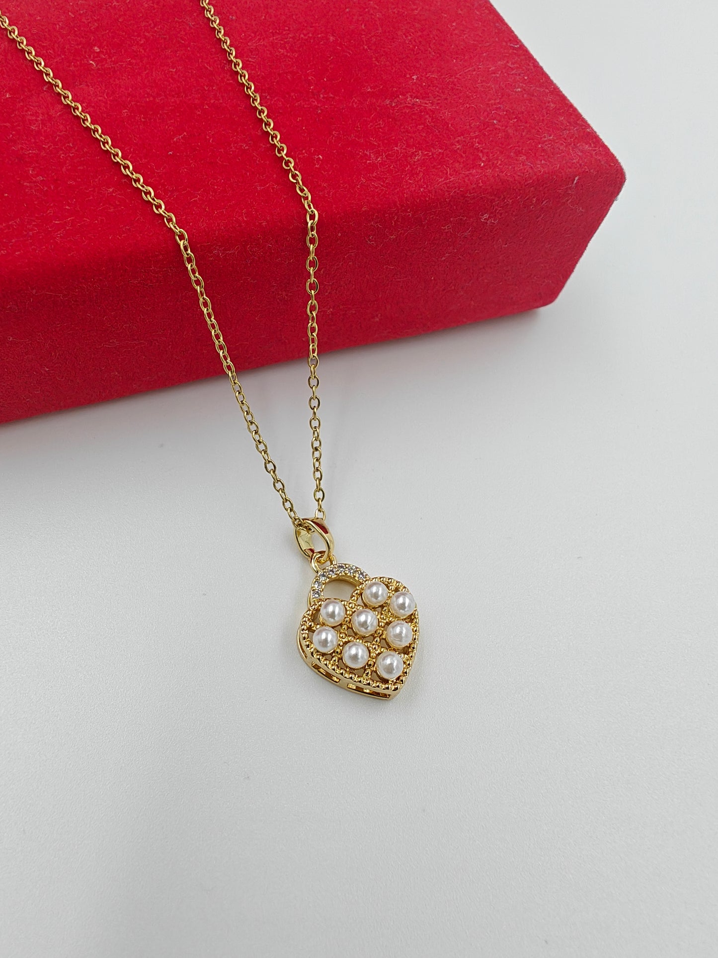 Love lock Pendent Necklace | Water proof jewelry