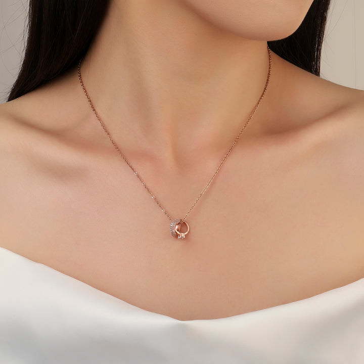 Anti-Tarnish Gold-Plated Pendant Necklace – Effortlessly Stylish & Durable