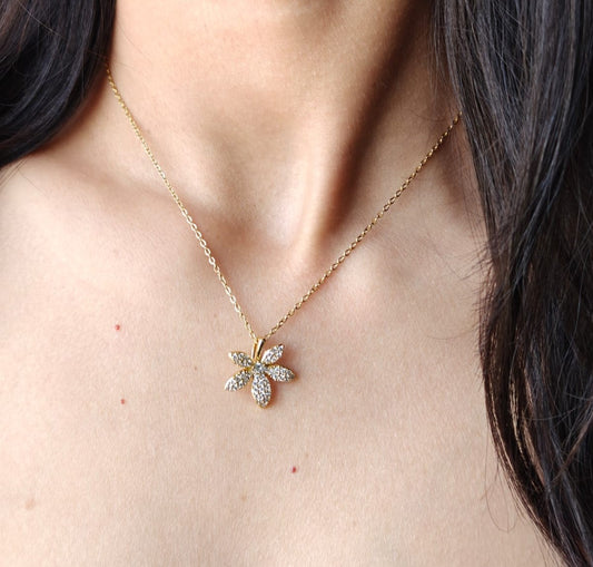 Celebrity-Inspired Gold-Plated Pendant – Waterproof & Tarnish-Resistant Design