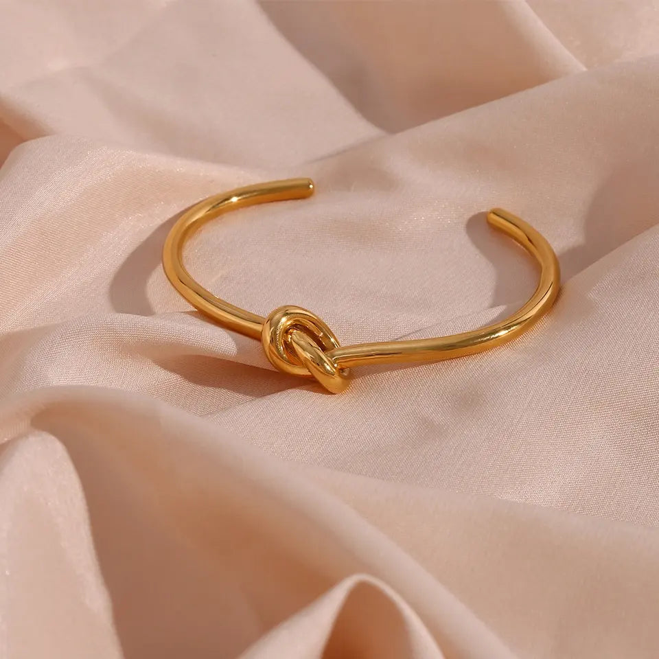 Gold knot bracelet | Rose gold bracelet