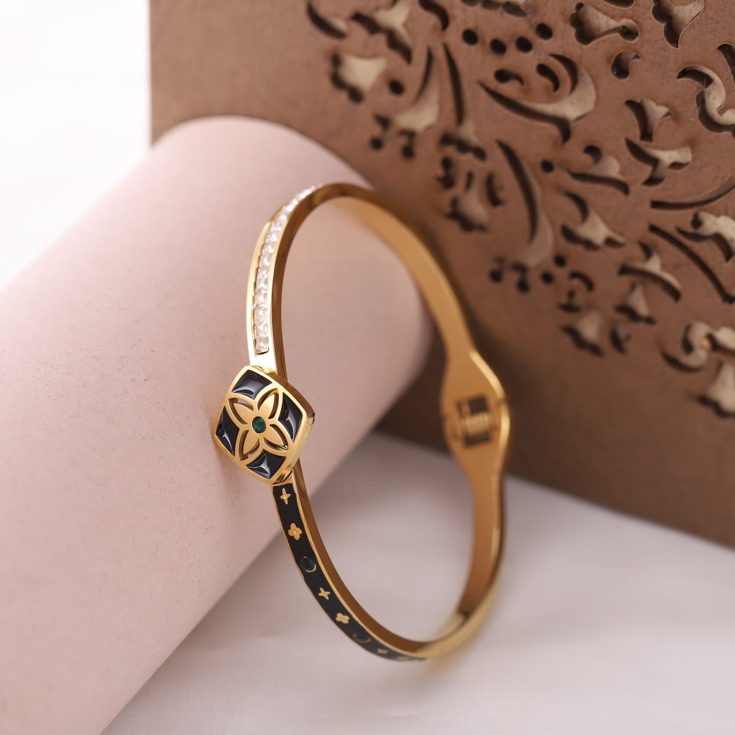 Radiant grace cuff