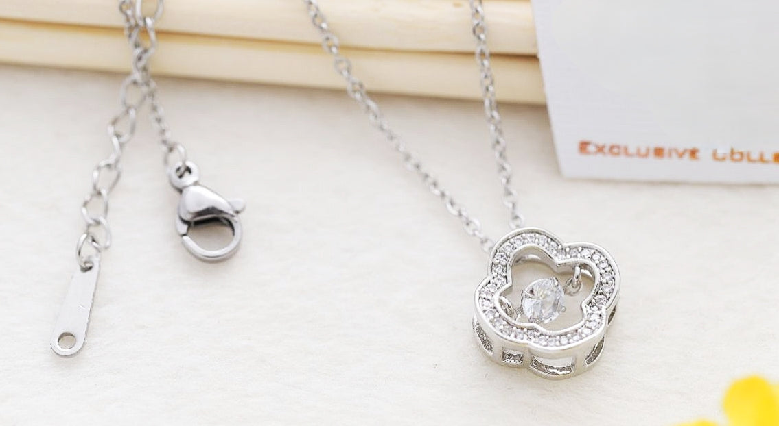 Silver necklace