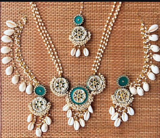 Handcrafted Nandini Necklace set