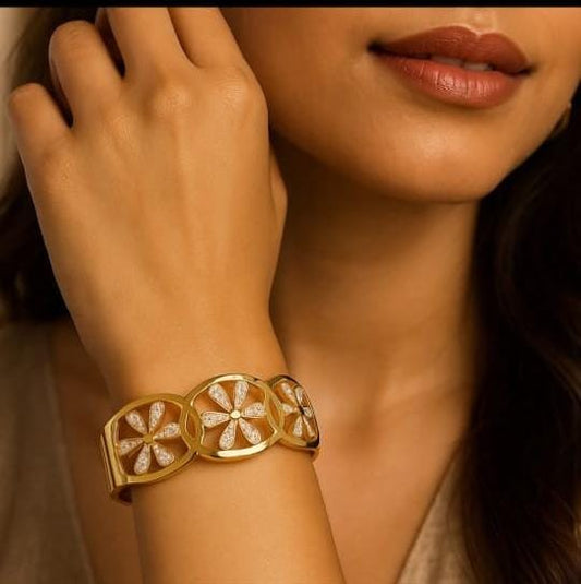 Aurora Radiant Bracelet