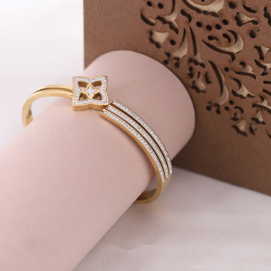 Lustrous Touch Bracelet