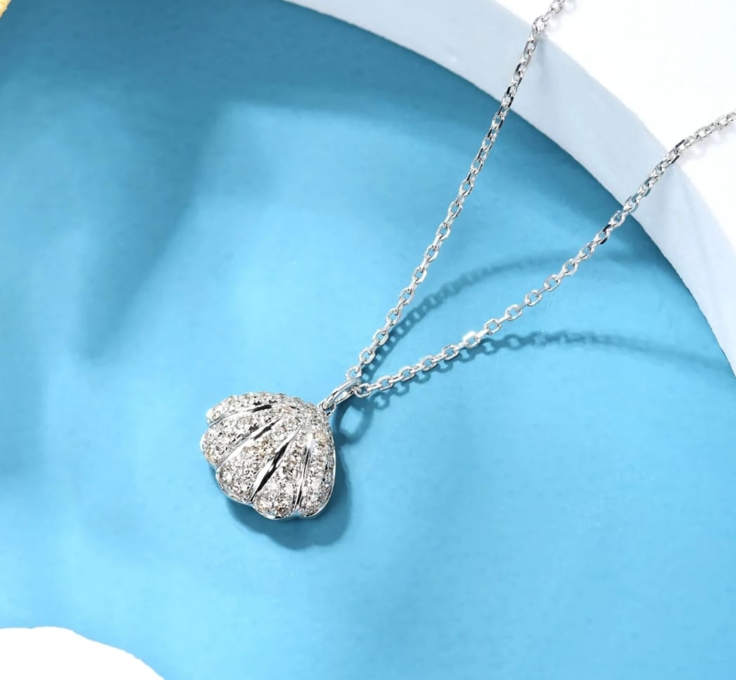 Treasure necklace|Hypoallergenic| waterproof