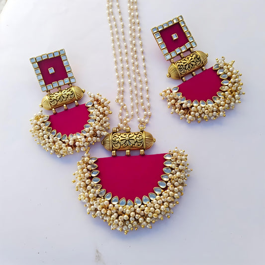 Chandni long necklace