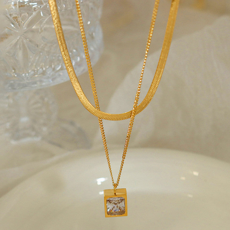 Layered trendy Necklace