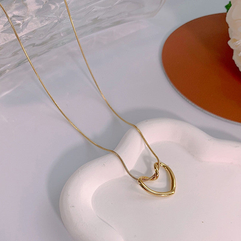 Tie heart Necklace| Gold plated| Anti Tarnish| Waterproof