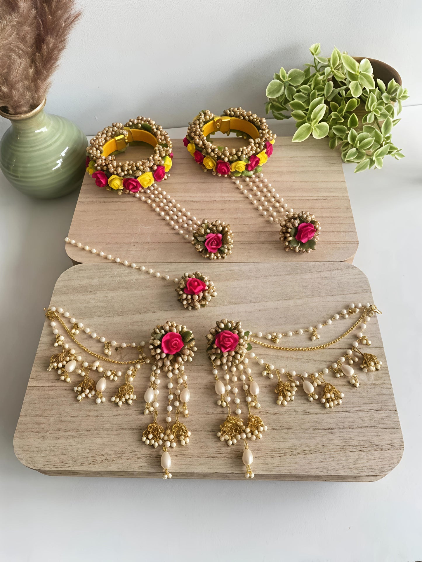 Golden Petals – Premium Handcrafted Jewelry