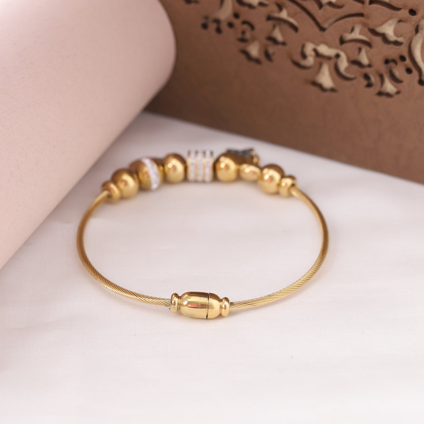 Velvet Shine Bracelet